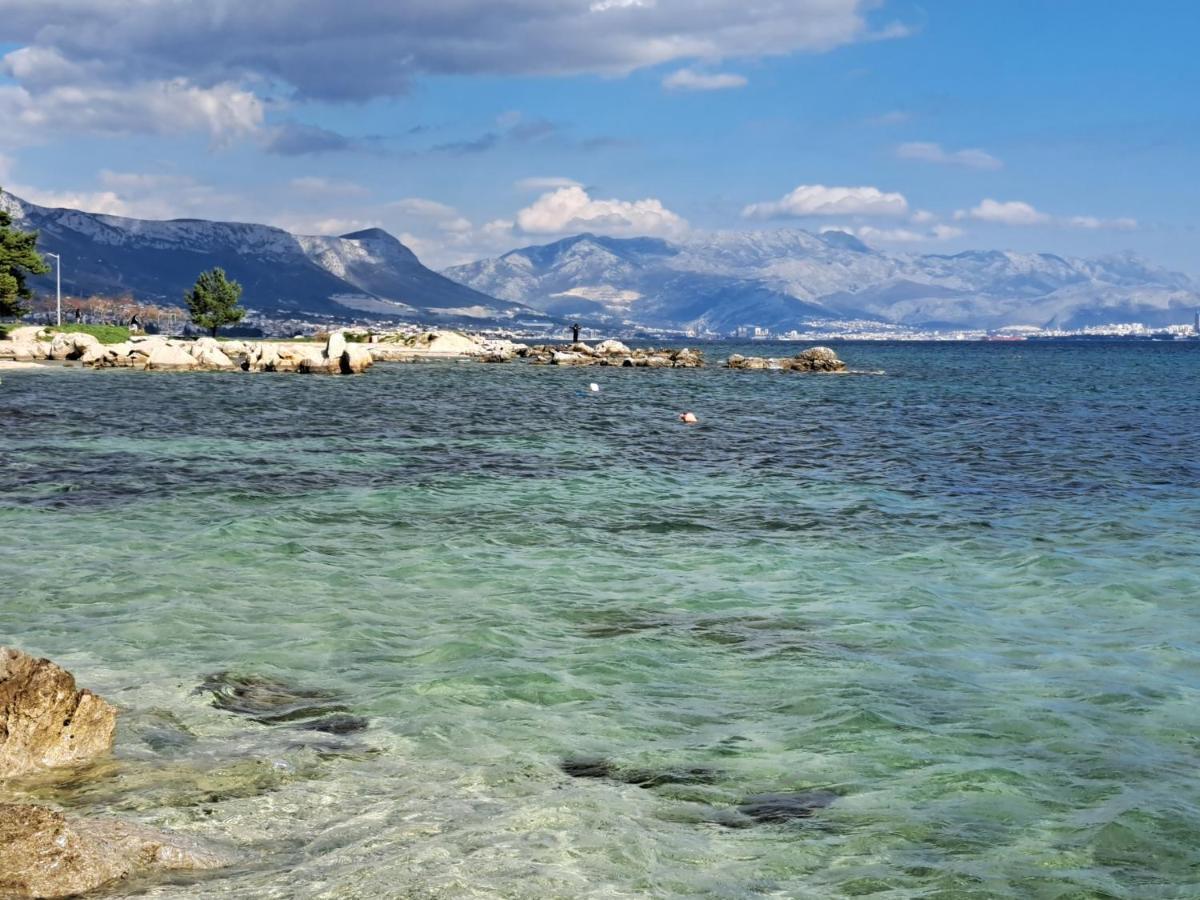 Holiday Apartman Kastela Exterior photo