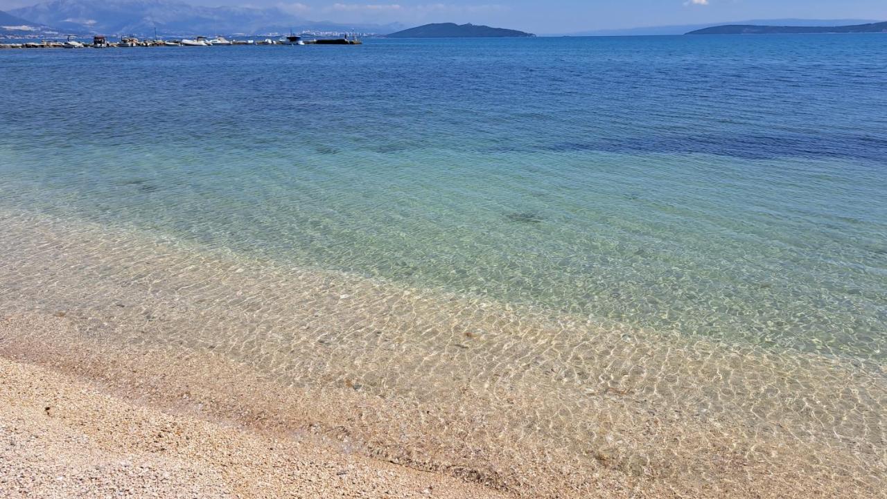 Holiday Apartman Kastela Exterior photo